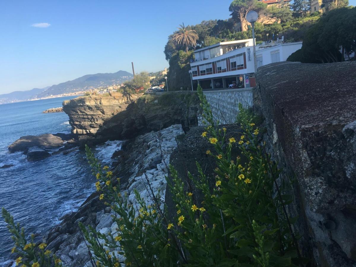 Hotel La Scogliera Cavi di Lavagna Exterior photo